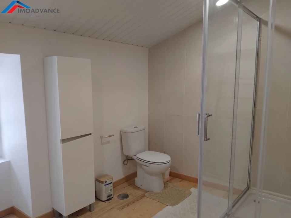 Moradia T6 para Venda em Lorvão Foto 26