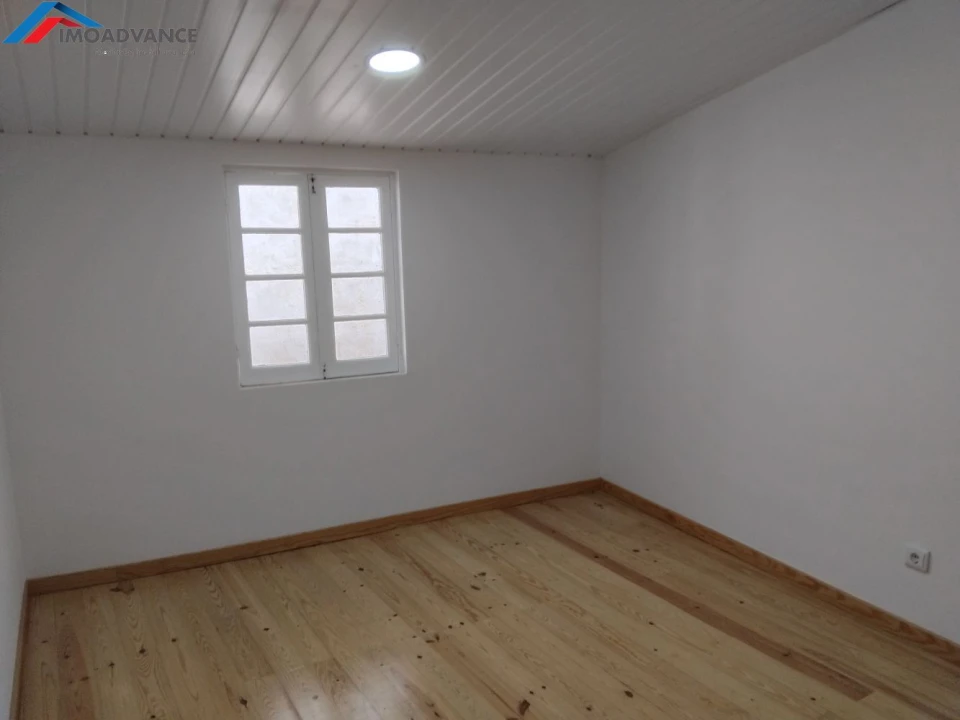 Moradia T6 para Venda em Lorvão Foto 14