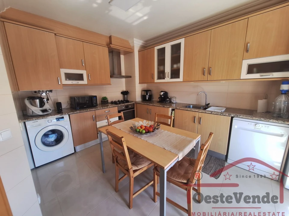 Apartamento T3 para Venda em Cadaval e Pêro Moniz Foto 7