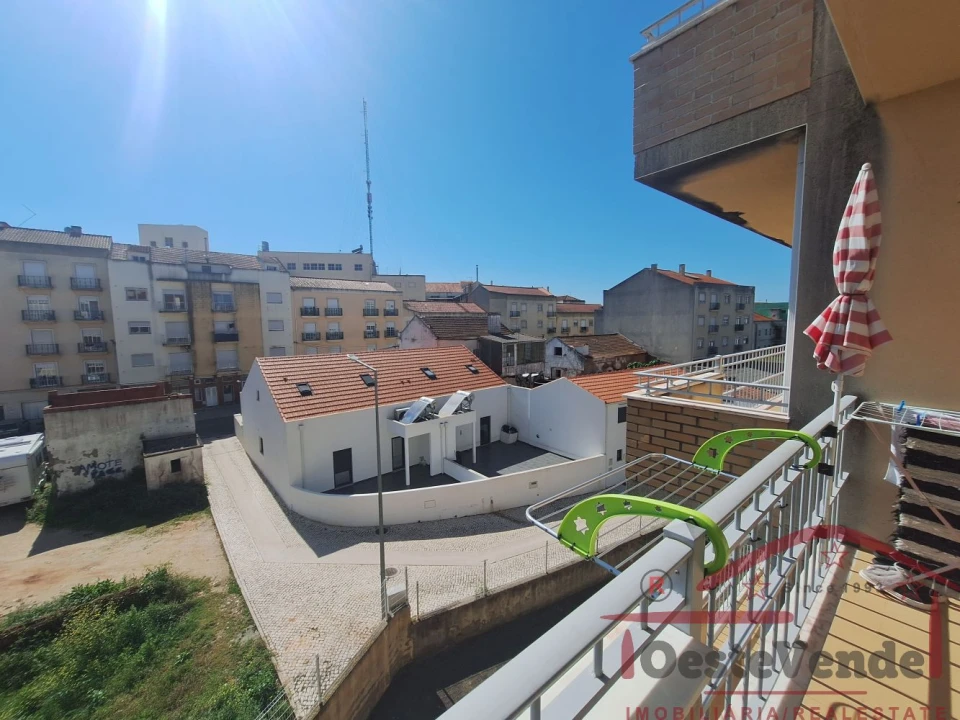Apartamento T3 para Venda em Cadaval e Pêro Moniz Foto 32