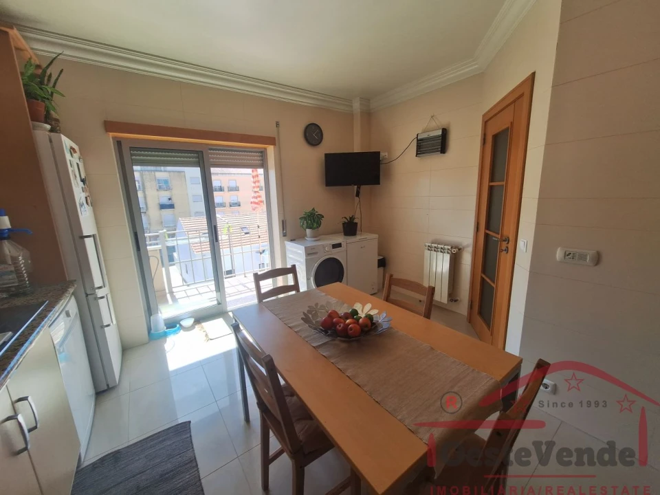 Apartamento T3 para Venda em Cadaval e Pêro Moniz Foto 10