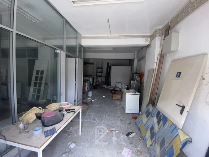 Armazém para Venda em Falagueira-Venda Nova Foto 13