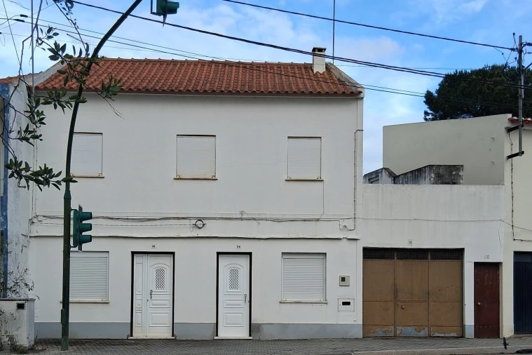 Moradia T3 para Venda em Coruche, Fajarda e Erra