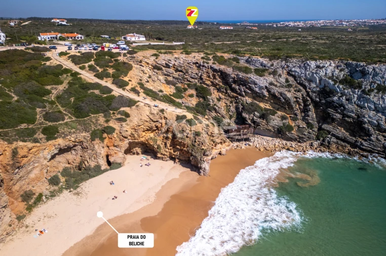 Terreno para Venda em Vila de Sagres Foto 1