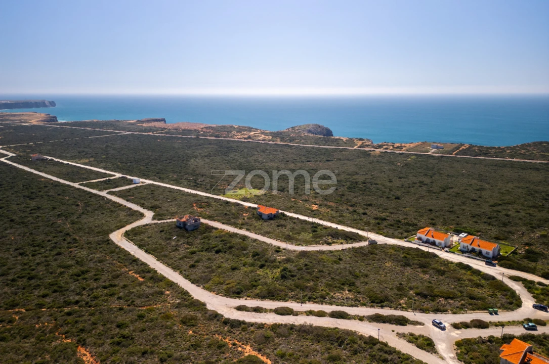 Terreno para Venda em Vila de Sagres Foto 6