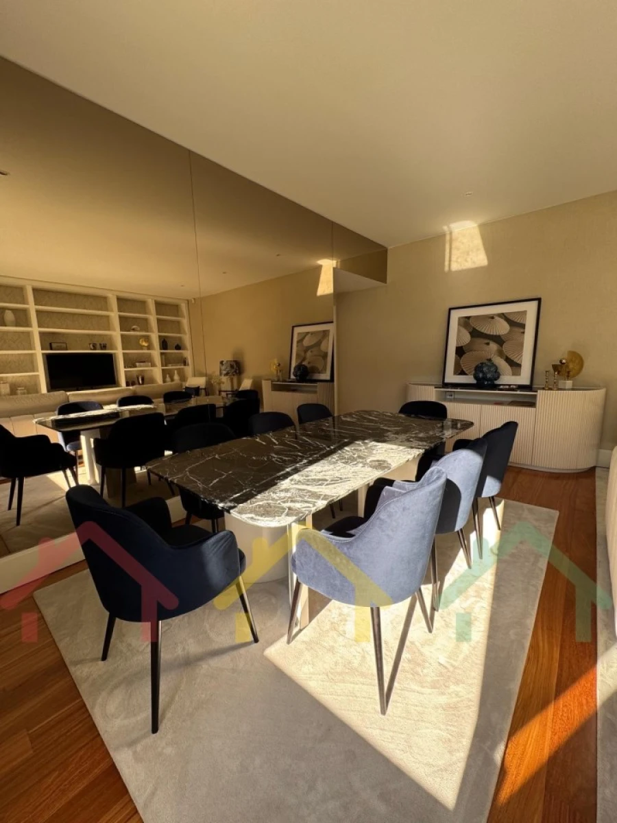 Apartamento T2 para Venda em Paranhos Foto 3