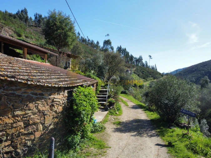 Negócio para Venda em Figueiró dos Vinhos e Bairradas Foto 40