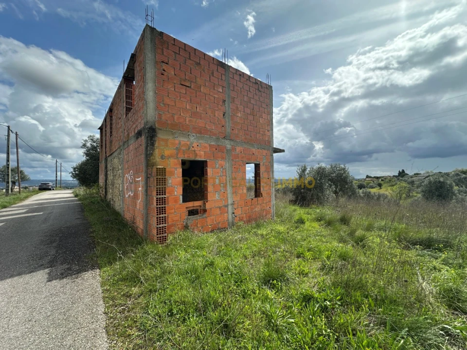 Terreno para Venda em São João Baptista e Santa Maria dos Olivais Foto 5