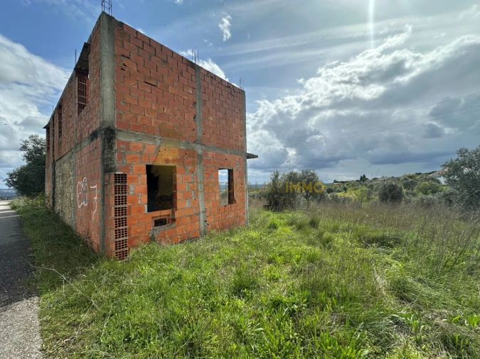 Terreno para Venda em São João Baptista e Santa Maria dos Olivais Foto 6