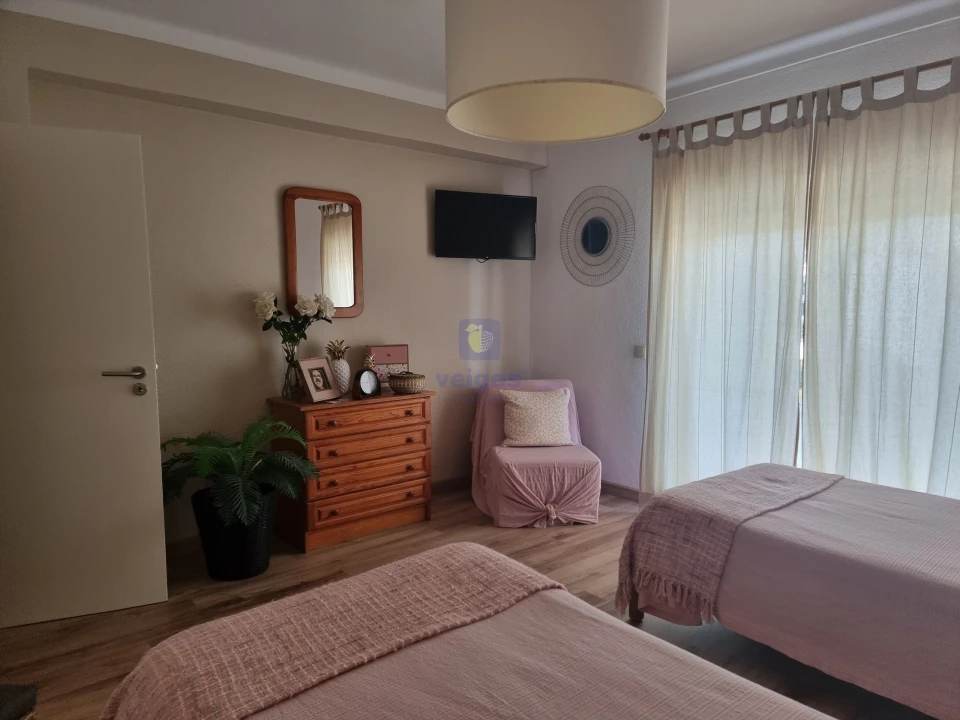 Apartamento T1 para Venda em Albufeira e Olhos de Água Foto 34