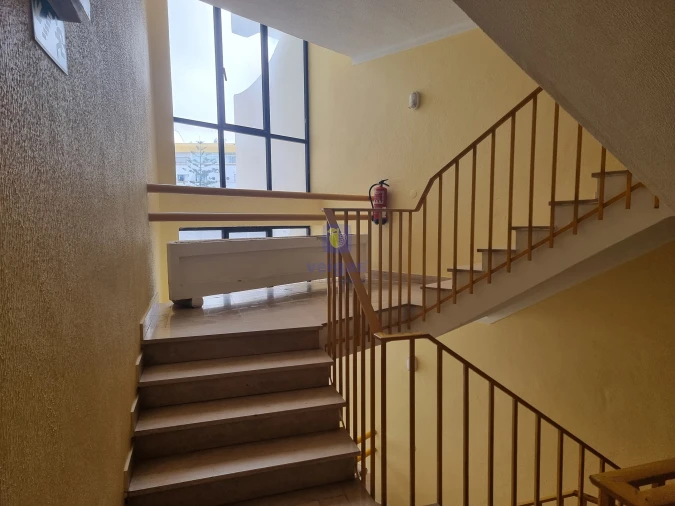 Apartamento T1 para Venda em Albufeira e Olhos de Água Foto 22