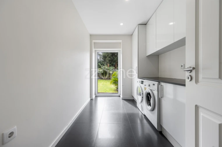 Moradia T3 para Venda em Vila Nova da Telha Foto 26