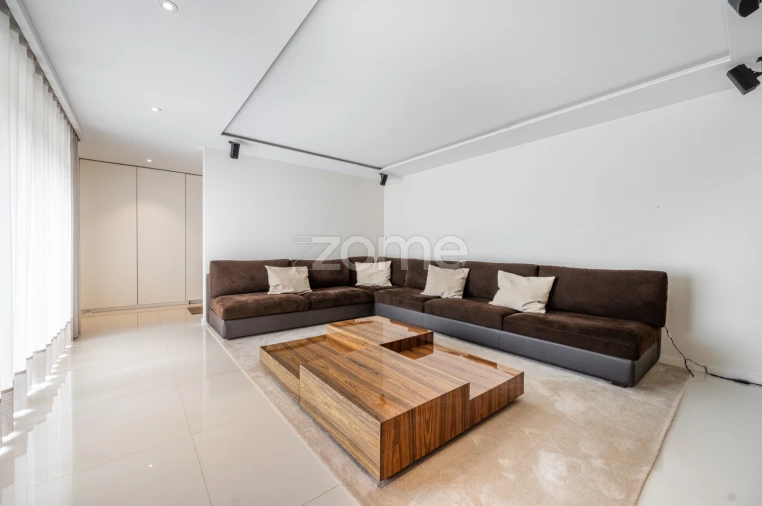 Moradia T3 para Venda em Vila Nova da Telha Foto 6