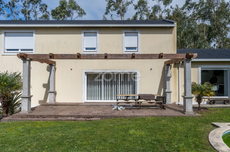 Moradia T3 para Venda em Vila Nova da Telha Foto 28