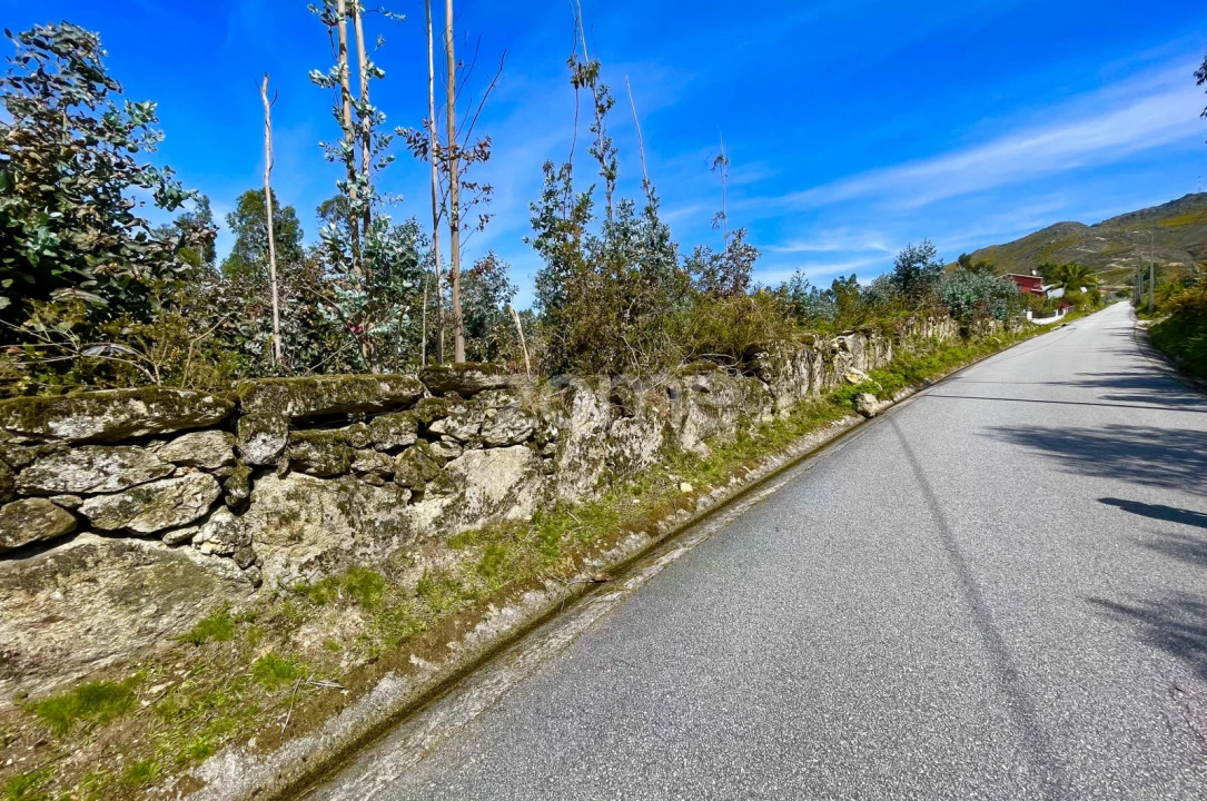 Terreno para Venda em Gondoriz Foto 6
