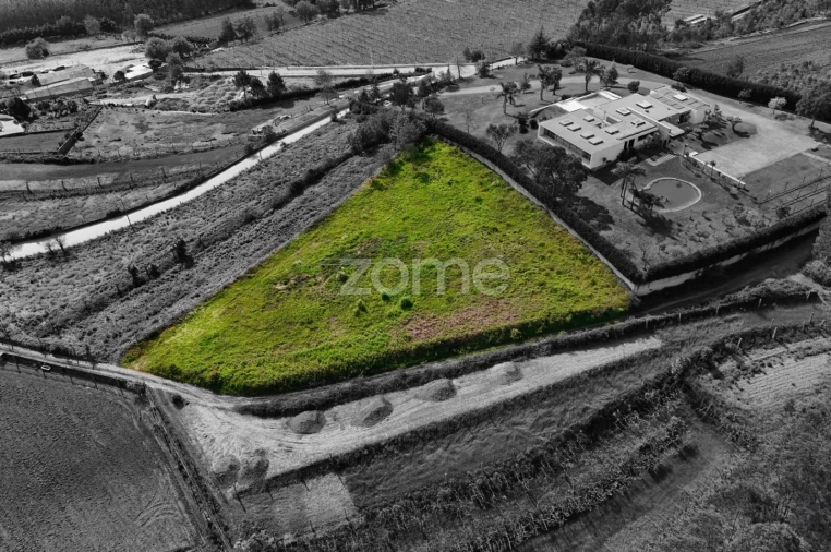 Terreno para Venda em Ribeirão Foto 1