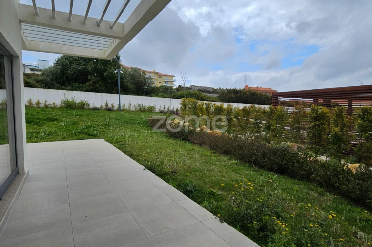 Moradia T4 para Venda em Santa Maria e São Miguel, São Martinho, São Pedro Penaferrim Foto 6