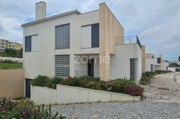 Moradia T4 para Venda em Santa Maria e São Miguel, São Martinho, São Pedro Penaferrim Foto 25