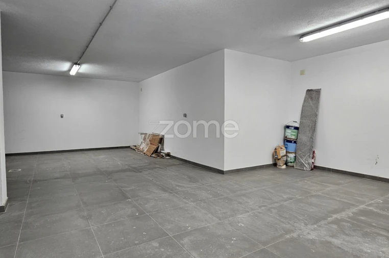 Moradia T4 para Venda em Santa Maria e São Miguel, São Martinho, São Pedro Penaferrim Foto 27