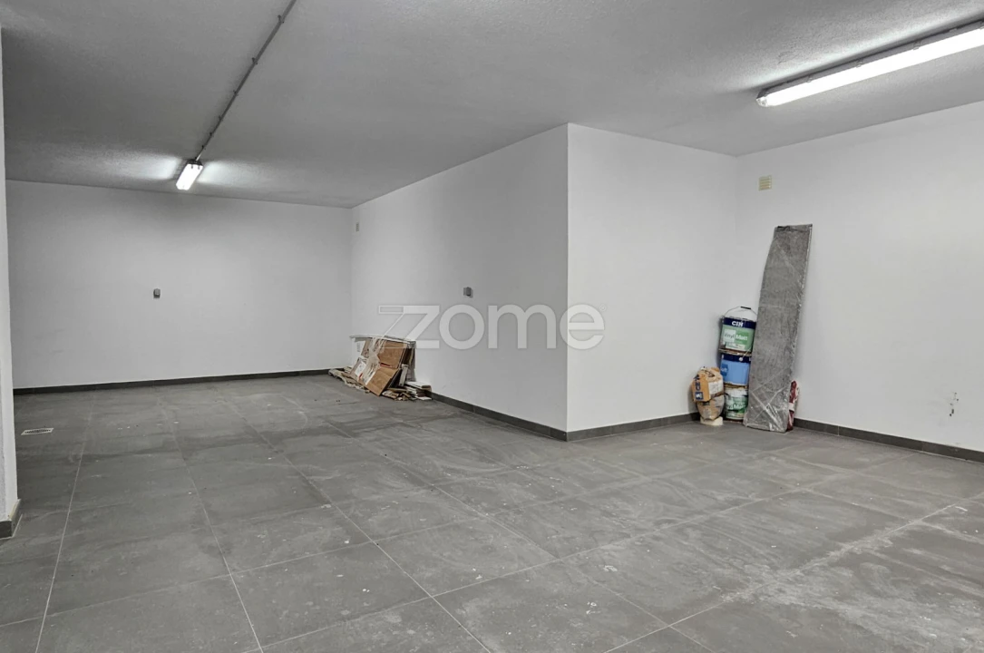 Moradia T4 para Venda em Santa Maria e São Miguel, São Martinho, São Pedro Penaferrim Foto 27