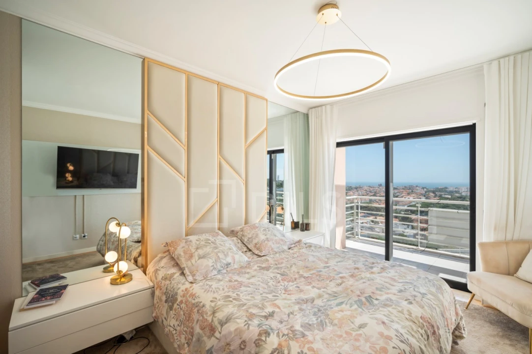 Apartamento T4 para Venda em Alcabideche Foto 9