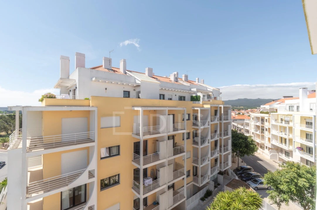 Apartamento T4 para Venda em Alcabideche Foto 33