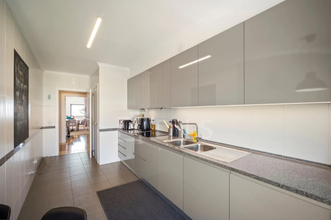 Apartamento T4 para Venda em Alcabideche Foto 43