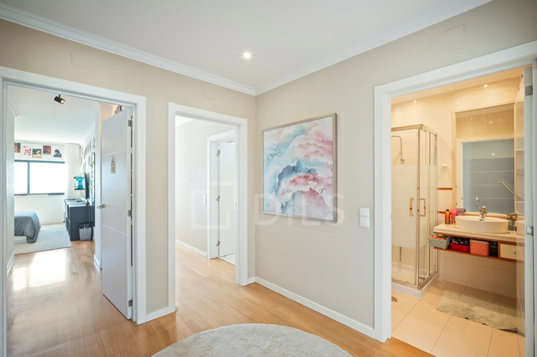 Apartamento T4 para Venda em Alcabideche Foto 49