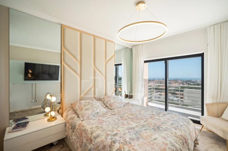 Apartamento T4 para Venda em Alcabideche Foto 9