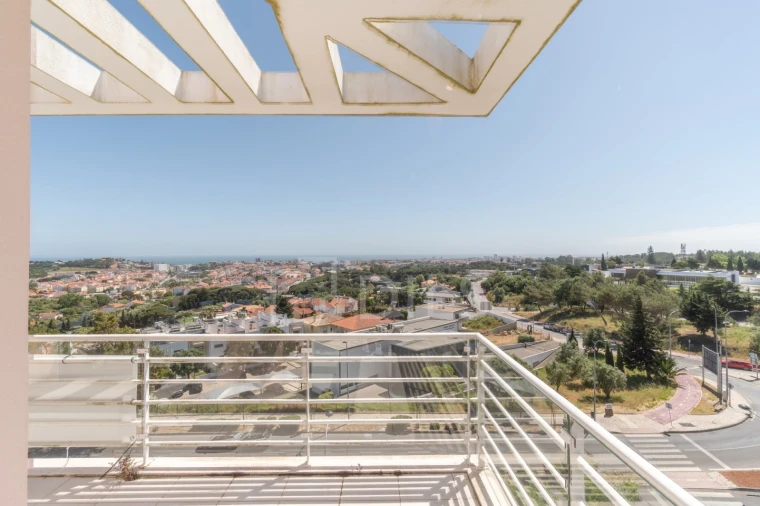 Apartamento T4 para Venda em Alcabideche Foto 15