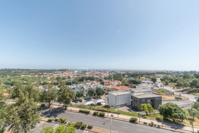 Apartamento T4 para Venda em Alcabideche Foto 16