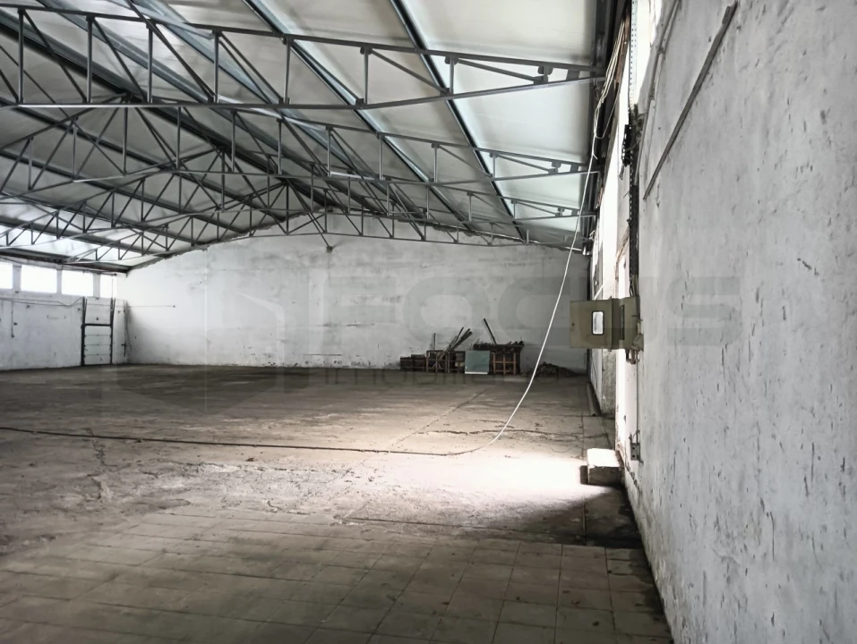 Armazém para Venda em Albergaria-A-Velha e Valmaior Foto 2