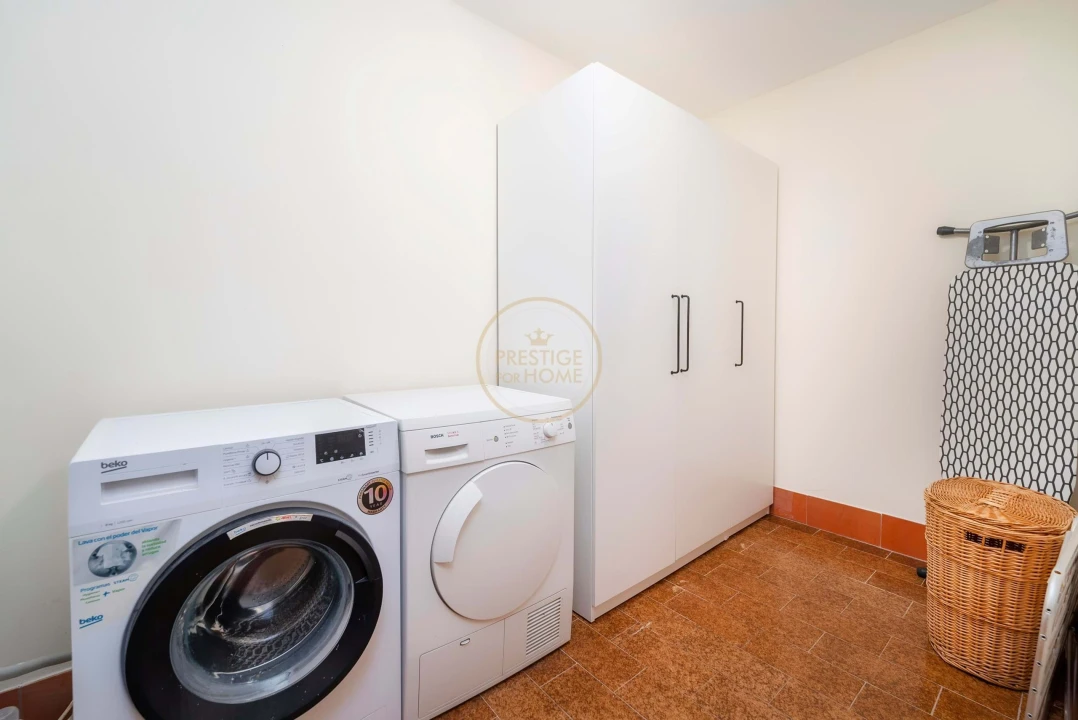 Moradia T4 para Arrendamento em Quarteira Foto 35