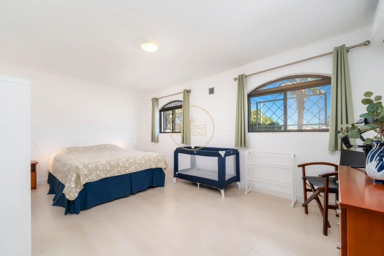 Moradia T4 para Arrendamento em Quarteira Foto 68