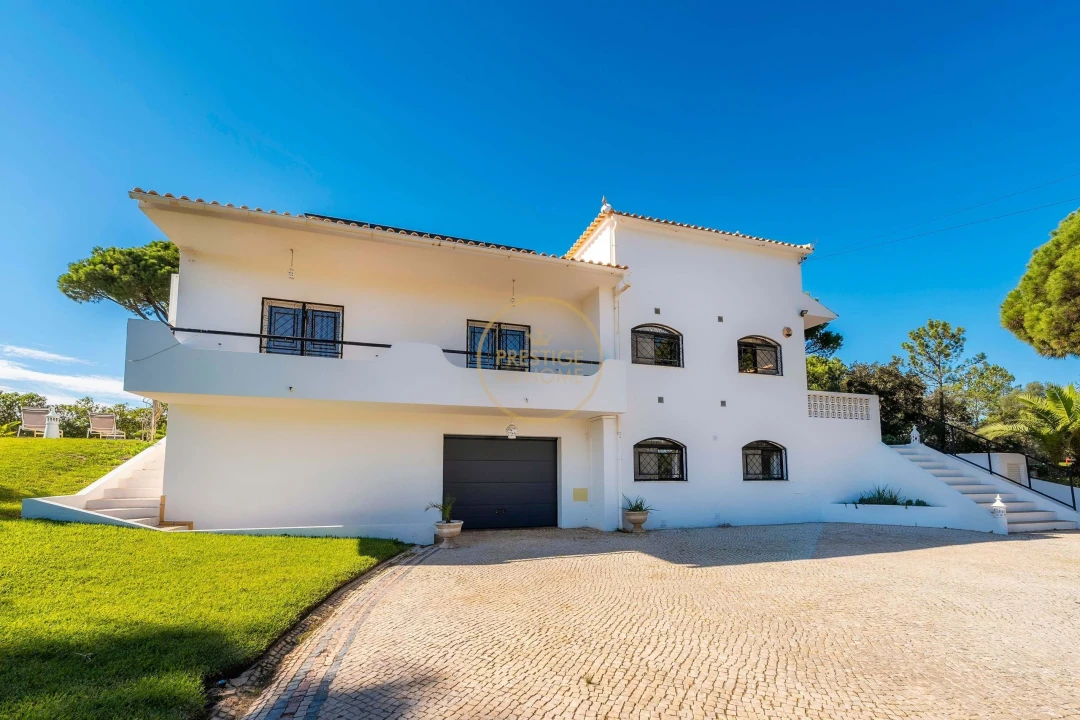 Moradia T4 para Arrendamento em Quarteira Foto 97