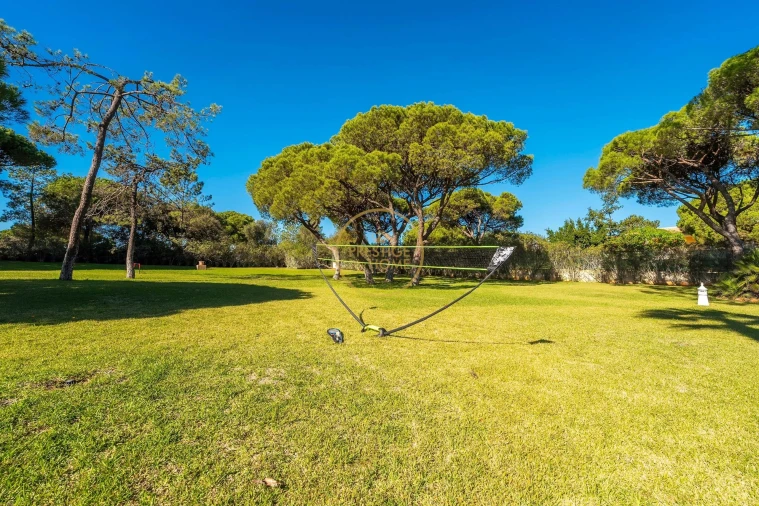 Moradia T4 para Arrendamento férias em Quarteira Foto 42