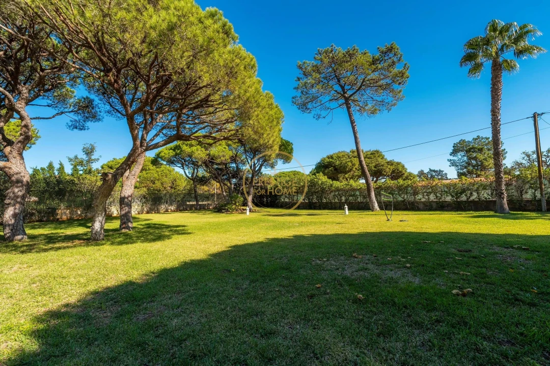 Moradia T4 para Arrendamento férias em Quarteira Foto 45