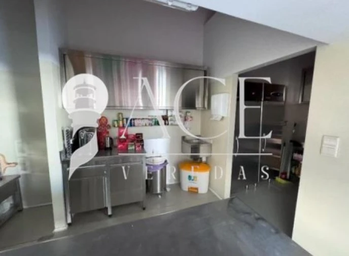 Prédio para Venda em Sacavém e Prior Velho Foto 10