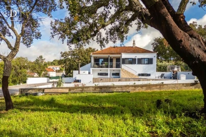 Moradia T5 para Venda em São Brás de Alportel