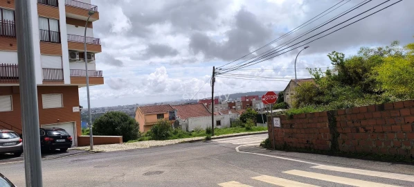Terreno para Venda em Mina de Água