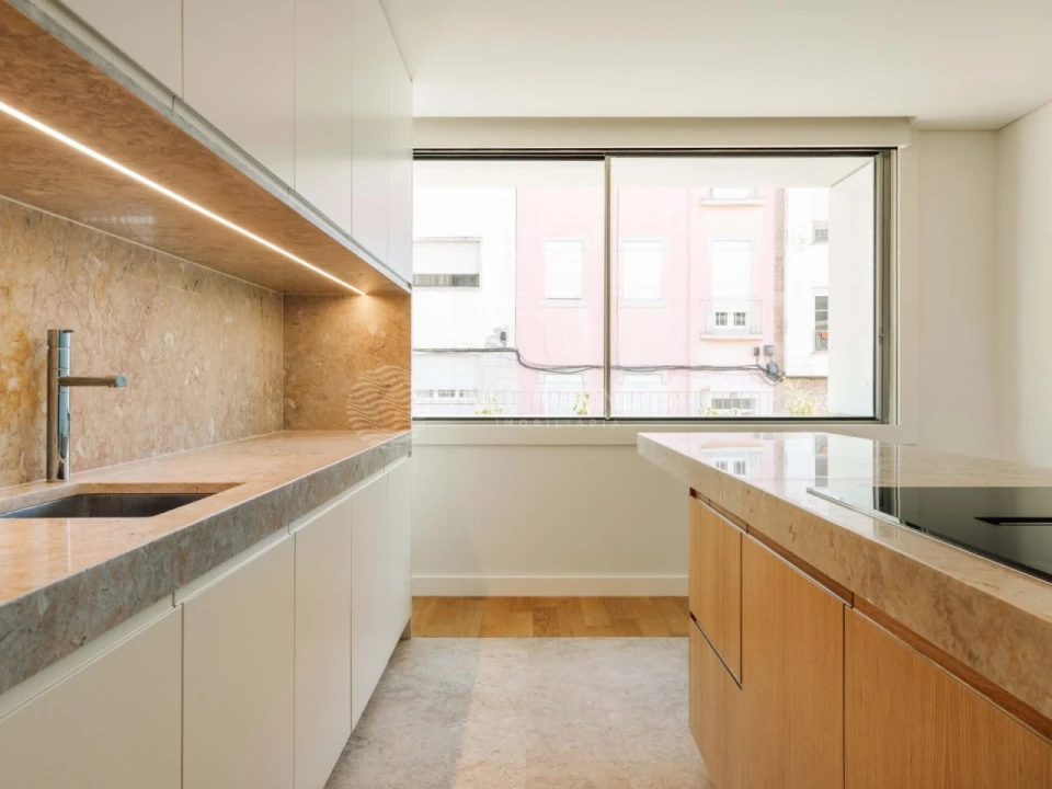 Moradia T5 para Venda em Alcantara Foto 10