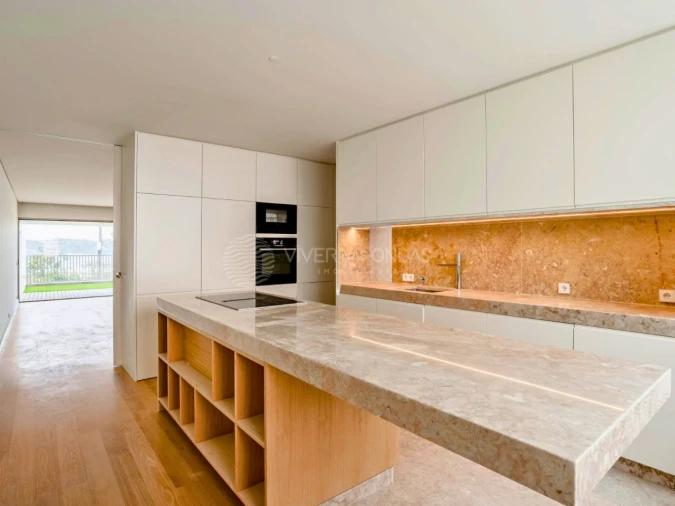 Moradia T5 para Venda em Alcantara Foto 8