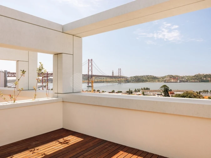 Moradia T5 para Venda em Alcantara Foto 22