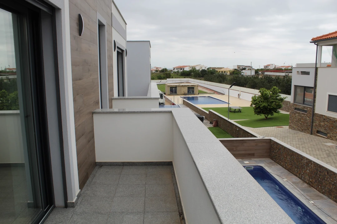 Moradia T3 para Venda em Albufeira e Olhos de Água Foto 40