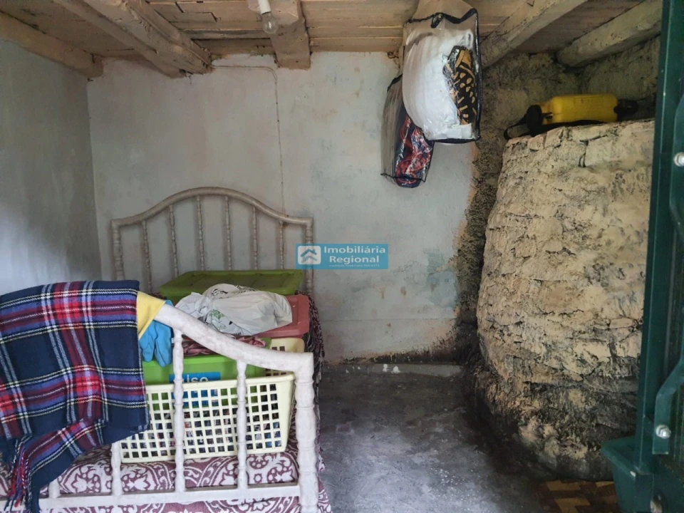 Moradia T2 para Venda em Tabua Foto 7