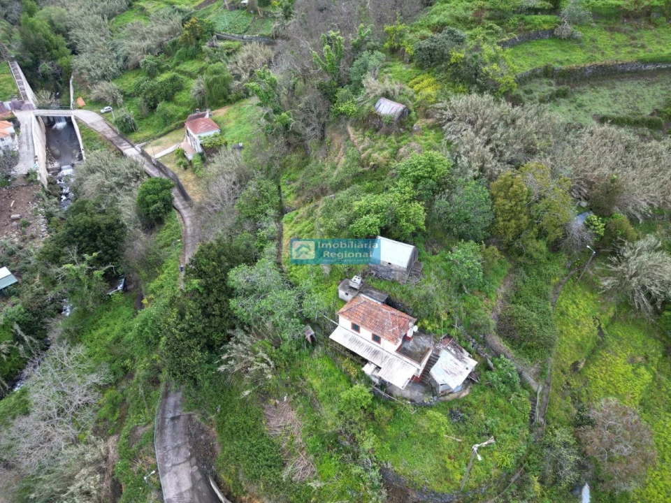 Moradia T2 para Venda em Tabua Foto 22