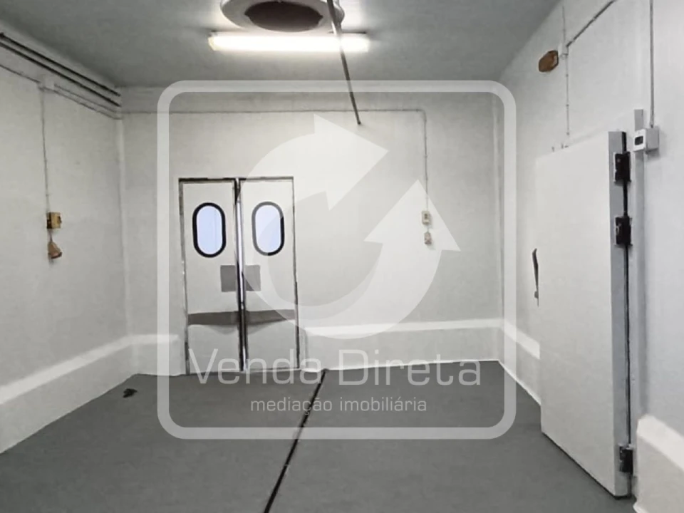 Armazém para Venda em Atalaia e Alto Estanqueiro-Jardia Foto 7