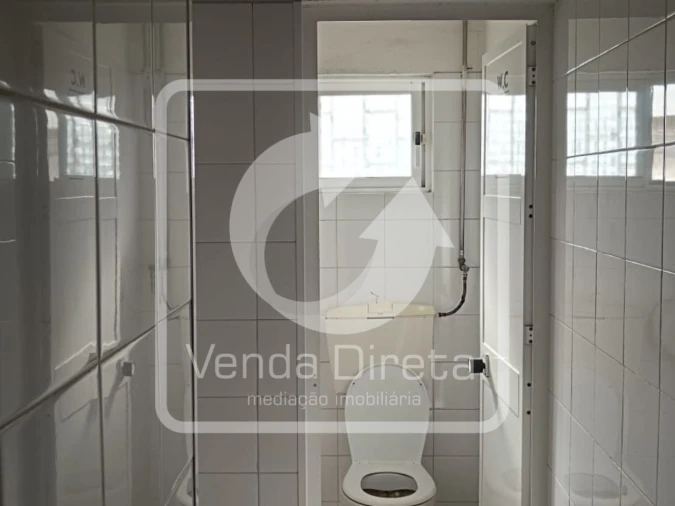 Armazém para Venda em Atalaia e Alto Estanqueiro-Jardia Foto 6