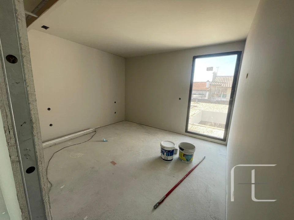 Moradia T3 para Venda em Castêlo da Maia Foto 18