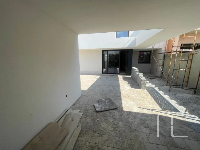 Moradia T3 para Venda em Castêlo da Maia Foto 20